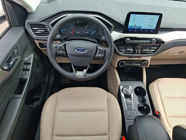 Certified 2022 Ford Escape SEL AWD/4WD image 11