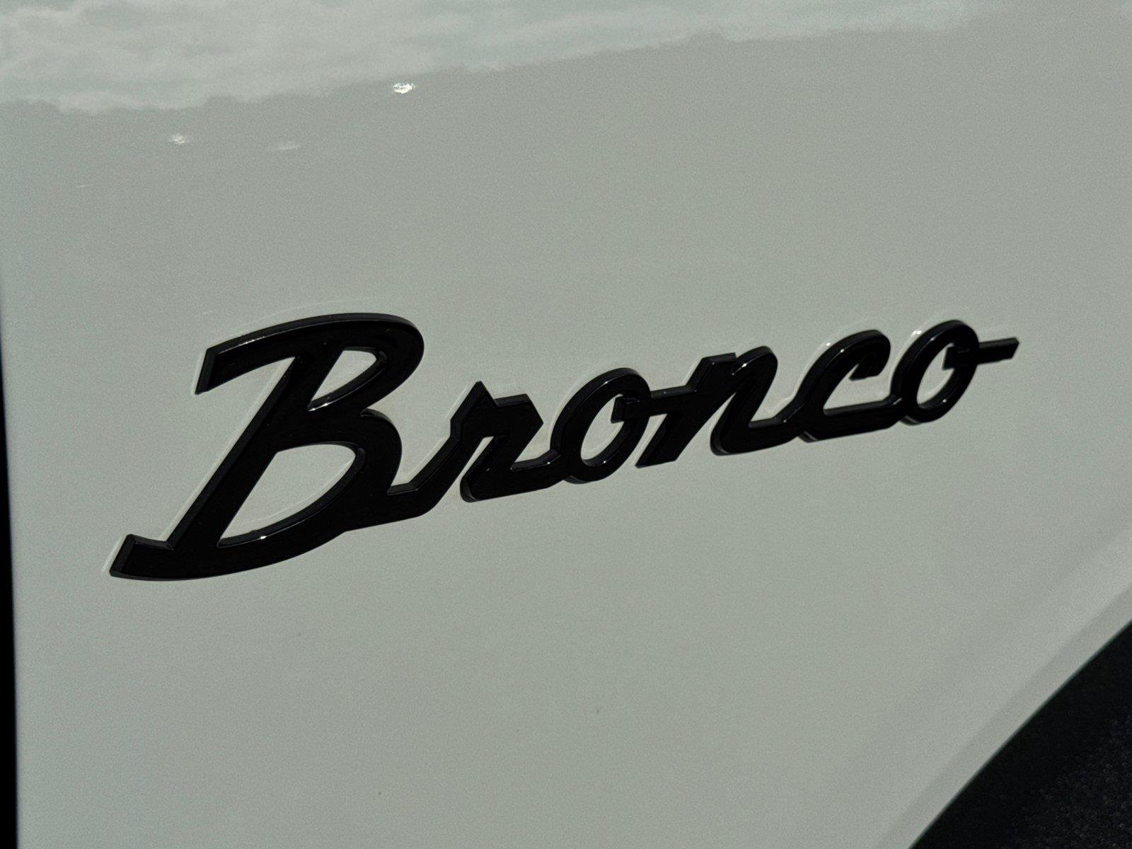 Certified 2023 Ford Bronco 2-Door AWD/4WD image 8