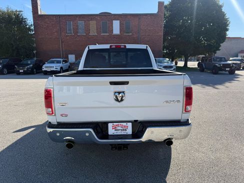 Used 2015 RAM 1500 Laramie w/ Convenience Group AWD/4WD image 6