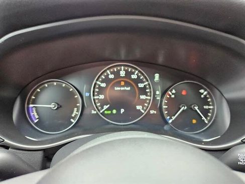 Used 2025 MAZDA CX-50 AWD 2.5 Hybrid w/ Premium Pkg image 19
