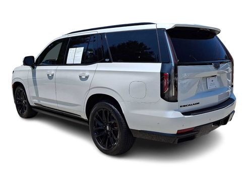 Certified 2023 Cadillac Escalade Sport Platinum w/ LPO, ONYX Package AWD/4WD image 3