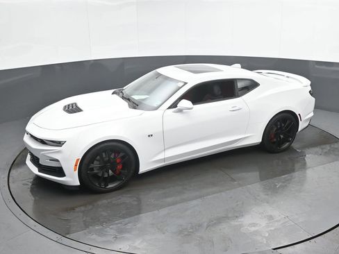 Used 2023 Chevrolet Camaro SS image 41