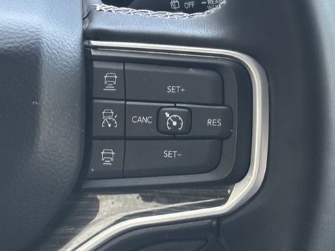 Used 2022 Jeep Wagoneer Series II image 13