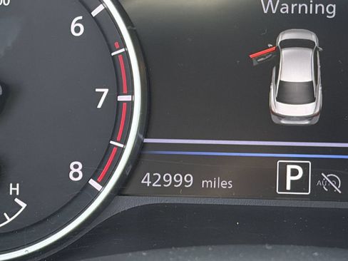 Used 2024 Nissan Sentra SV w/ All-Weather Package FWD image 12