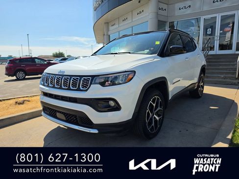 Used 2025 Jeep Compass Limited AWD/4WD image 1