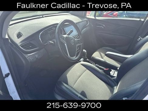 Used 2020 Buick Encore Preferred FWD image 7