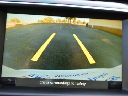 Used 2018 Jaguar F-PACE S image 21