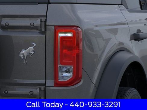New 2026 Ford Bronco 4-Door AWD/4WD image 26