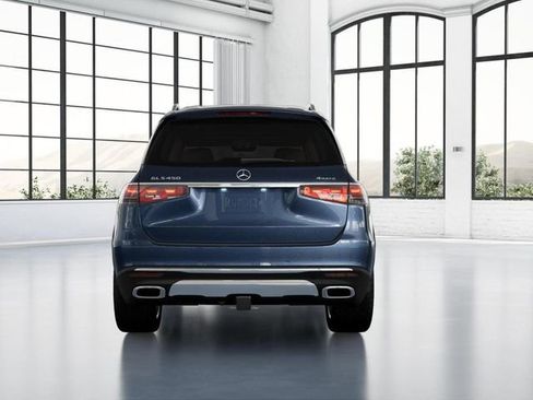 New 2026 Mercedes-Benz GLS 450 4MATIC image 25