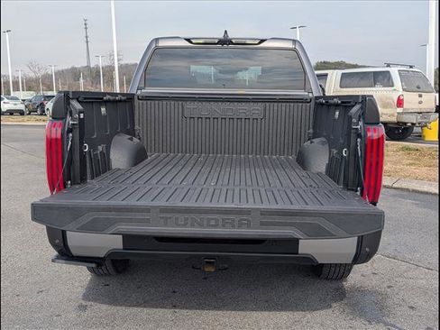 Used 2025 Toyota Tundra Limited image 17