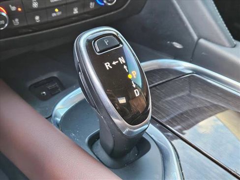 Used 2020 Buick Enclave Avenir w/ Avenir Technology Package image 14