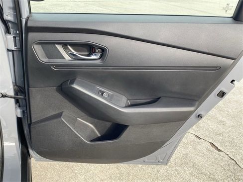 Used 2023 Honda Accord Sport image 29