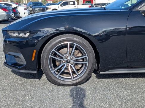 Used 2024 Ford Mustang Coupe image 10