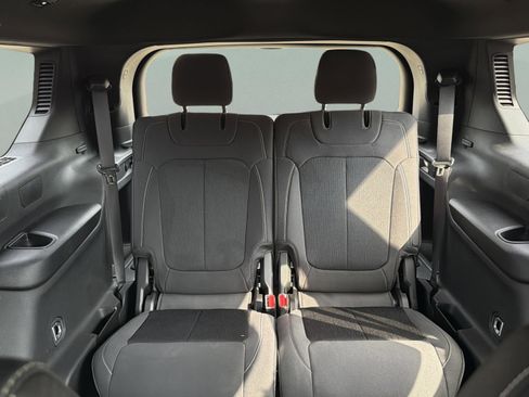 New 2026 Jeep Grand Cherokee L Laredo RWD image 10