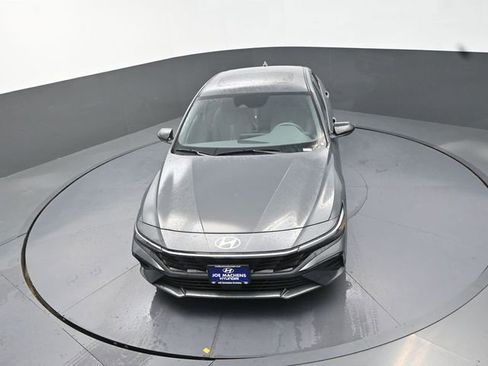 New 2026 Hyundai Elantra SEL Sport Premium FWD image 23