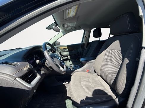 Used 2019 GMC Terrain SLE w/ Driver Convenience Package AWD/4WD image 9