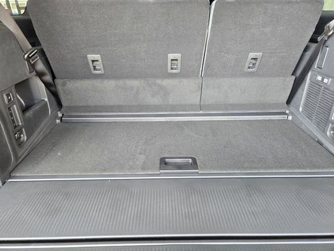 New 2025 Ford Expedition Active image 23