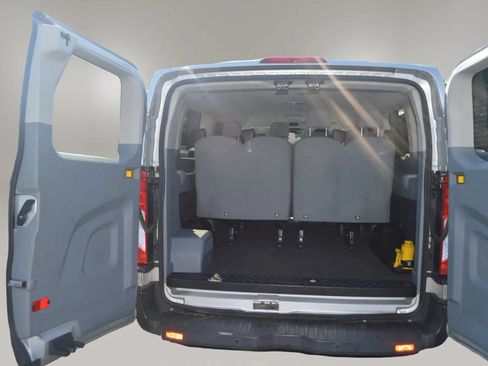 Used 2015 Ford Transit 350 XLT RWD image 7