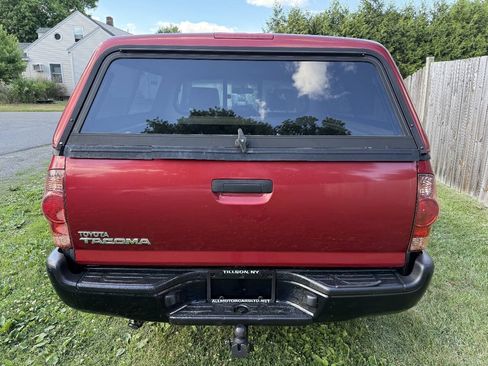 Used 2005 Toyota Tacoma 4x4 Regular Cab image 7