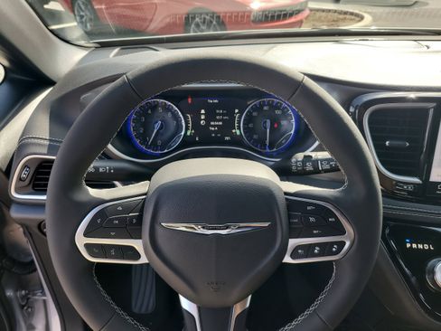 New 2026 Chrysler Pacifica Select image 20