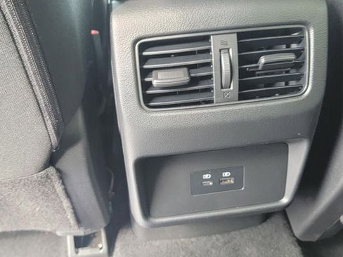 Certified 2023 Nissan Rogue SV image 26