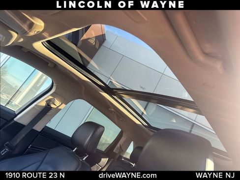 Certified 2022 Lincoln Nautilus Reserve image 14