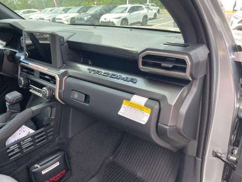 New 2026 Toyota Tacoma SR5 image 18