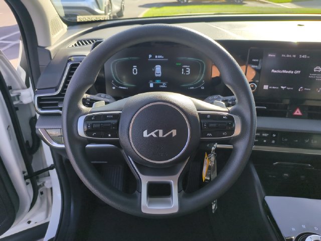 Certified 2023 Kia Sportage LX FWD image 17