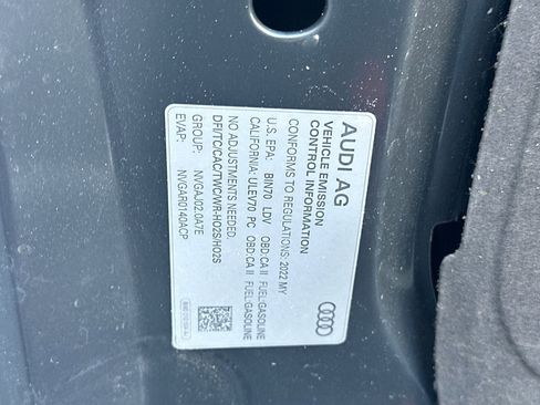 Used 2022 Audi A4 2.0T Premium Plus w/ Premium Plus Package image 21