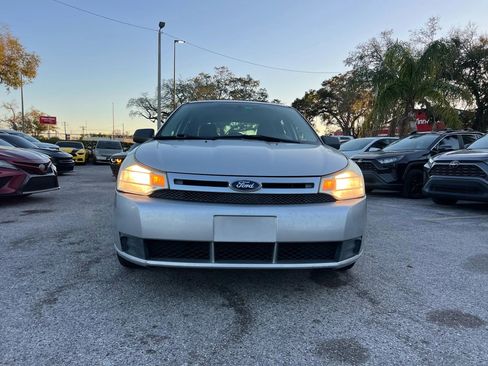 Used 2011 Ford Focus SE w/ 201A Rapid Spec Order Code image 2