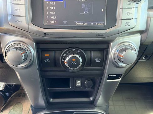 Used 2016 Toyota 4Runner 2WD image 17