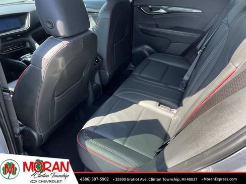 Certified 2022 Buick Envision Essence w/ Technology Package I FWD image 14