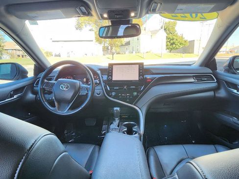 Used 2022 Toyota Camry XSE image 2
