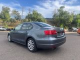 Used 2012 Volkswagen Jetta SE image 3