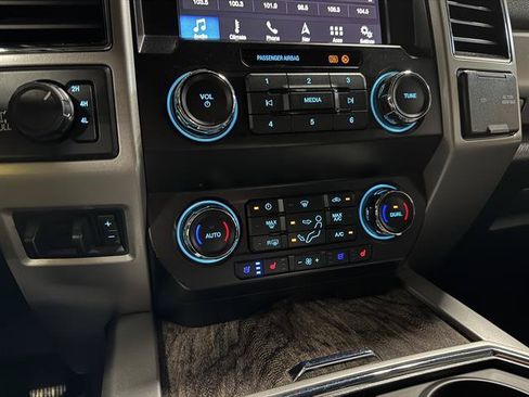 Used 2019 Ford F250 Lariat AWD/4WD image 20