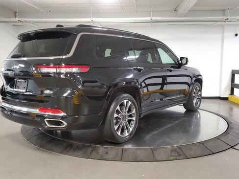 Used 2022 Jeep Grand Cherokee L Overland w/ Luxury Tech Group IV AWD/4WD image 18
