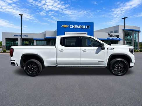 Used 2026 GMC Sierra 1500 AT4 w/ AT4 Premium Package AWD/4WD image 8
