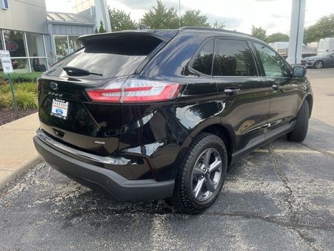 Certified 2024 Ford Edge SEL w/ Sport Appearance Package image 8