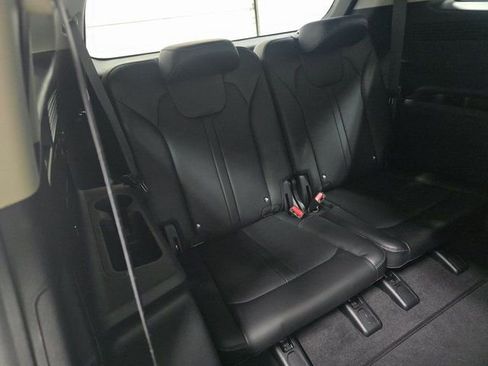 Used 2024 Kia Sorento SX image 12