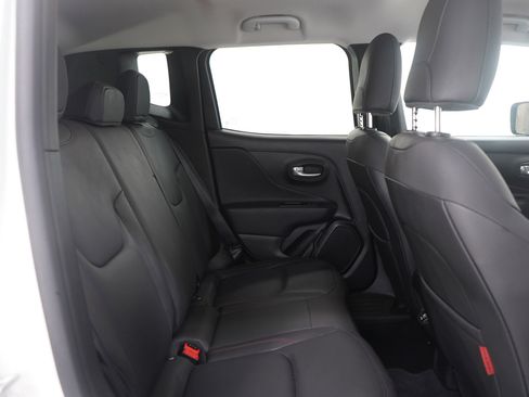 Used 2023 Jeep Renegade Trailhawk w/ Trailhawk Elite Group image 13