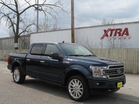 Used 2018 Ford F150 Limited w/ Trailer Tow Package image 4