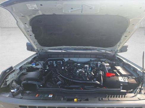 Used 2021 Ford Bronco Badlands image 22