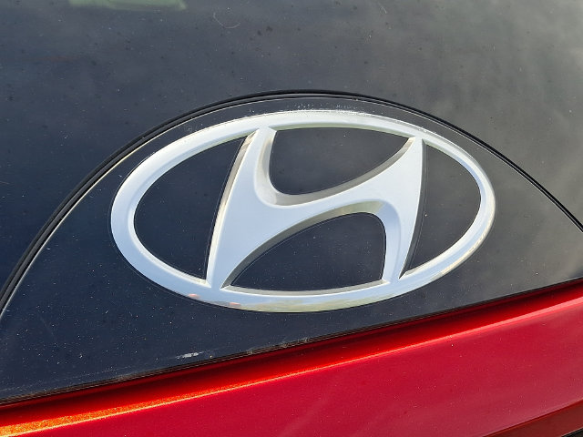 Used 2022 Hyundai Tucson Limited AWD/4WD image 32