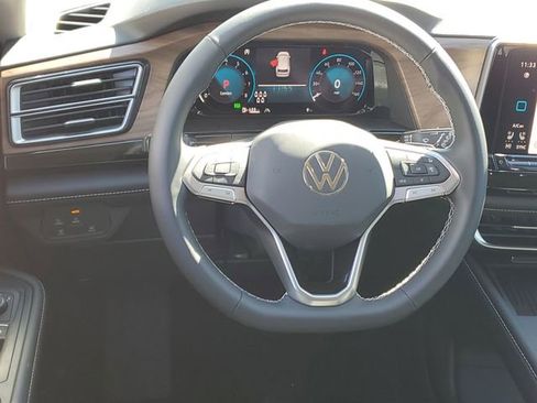 New 2026 Volkswagen Atlas SE AWD/4WD image 12