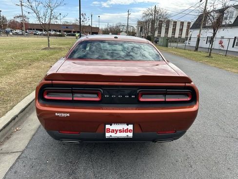 Used 2022 Dodge Challenger GT image 16