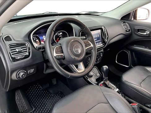 Used 2020 Jeep Compass Limited image 16