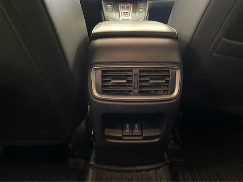 Used 2020 Honda CR-V Touring image 17