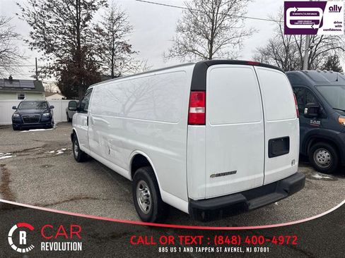 Used 2022 Chevrolet Express 2500 Extended w/ Driver Convenience Package image 42