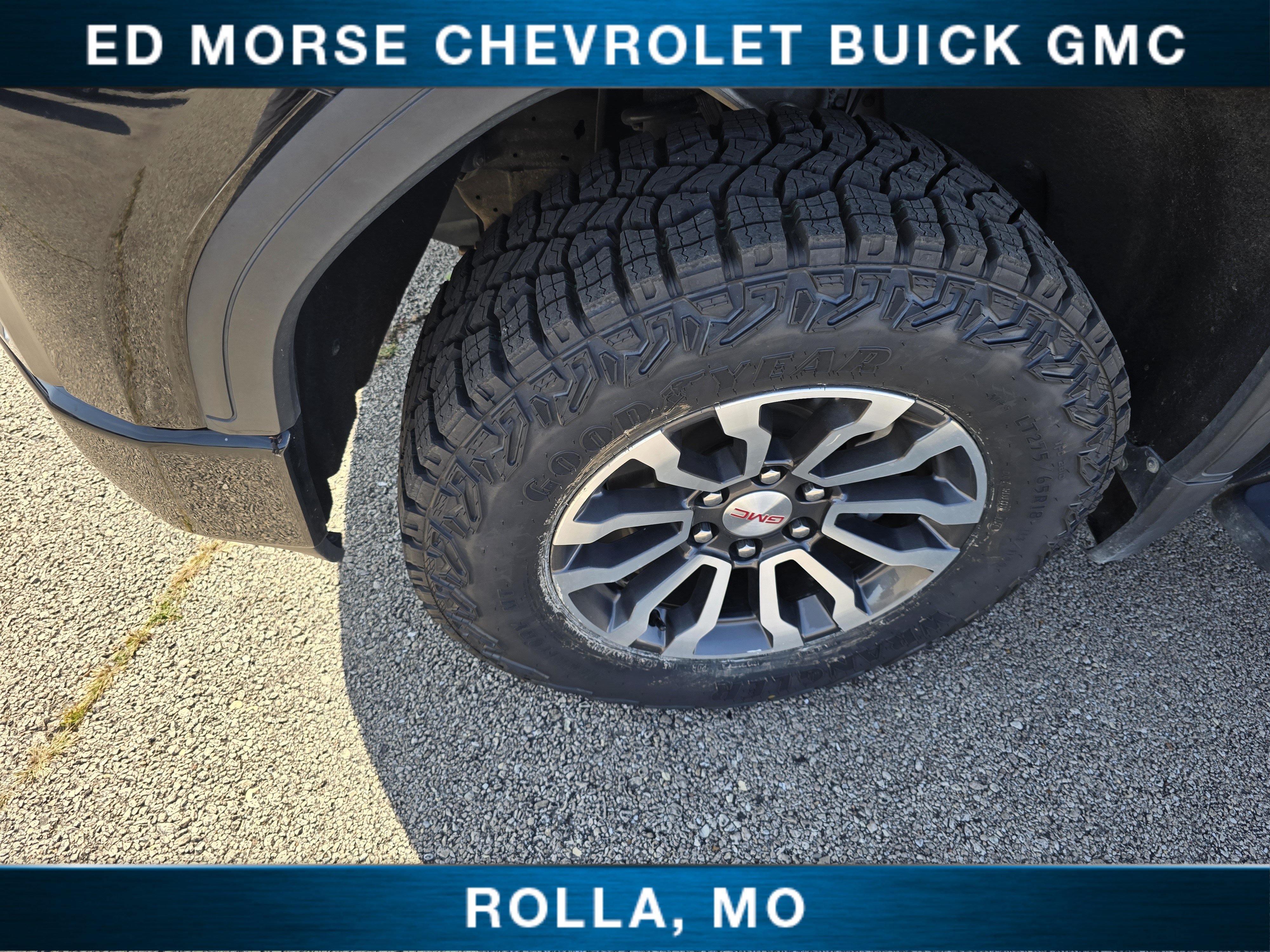 Used 2019 GMC Sierra 1500 AT4 w/ AT4 Premium Package AWD/4WD image 9