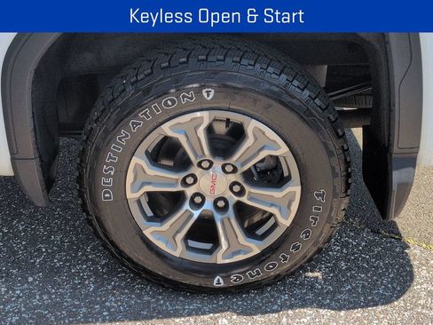 Certified 2019 GMC Sierra 1500 SLT w/ X31 Off-Road Package AWD/4WD image 26
